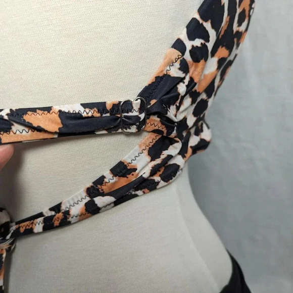 Summer bikini-high waisted black bottoms, animal print halter top L//XL O10 - Picture 7 of 14
